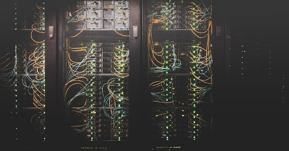 Graph Databases for Beneficial Ownership: Mapping UBO Networks with Neo4j